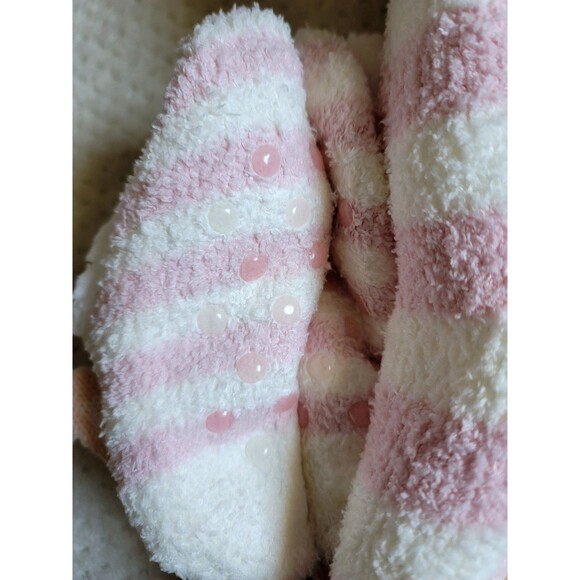 Mommy & Me matching Bunny Aromasoles Lavender Shea Butter Infused Slipper Socks - Picture 7 of 7